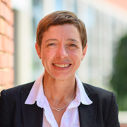 A photograph of ALayna Mosley for the Boston Fed's 69th Economic Conference.